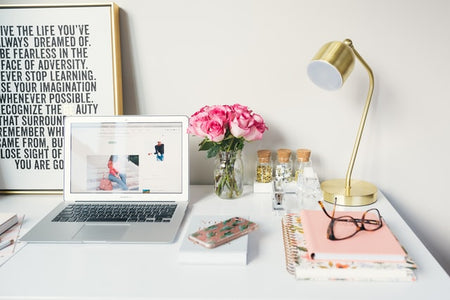 5 Tips for an Aesthetic Work Desk