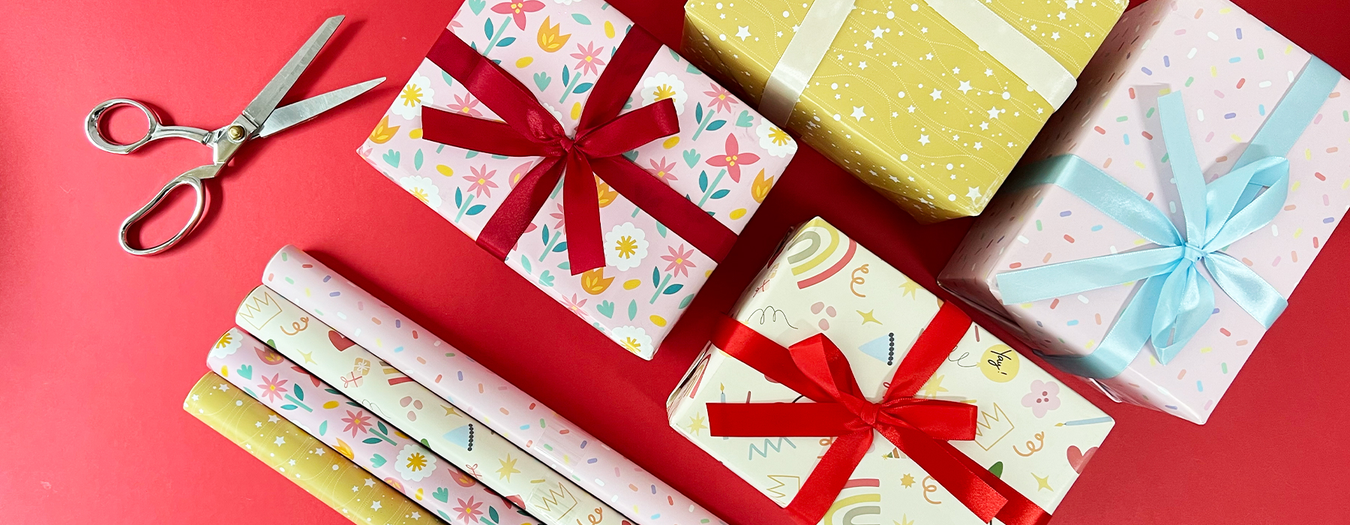 Buy PaperMarket Gift Wrapping Paper Roll 3 Sheets - Get Happy 2024 Online |  ZALORA Philippines