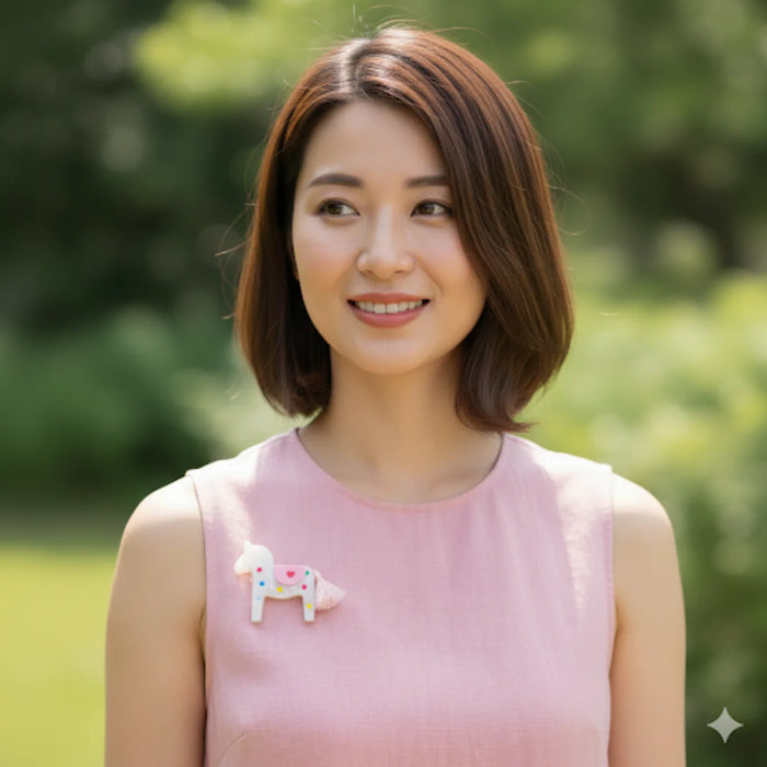 Horse Polkadot White Brooch