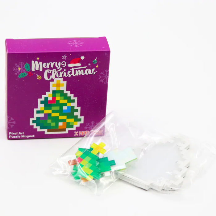 Christmas Pixel Art Magnet - Christmas Tree