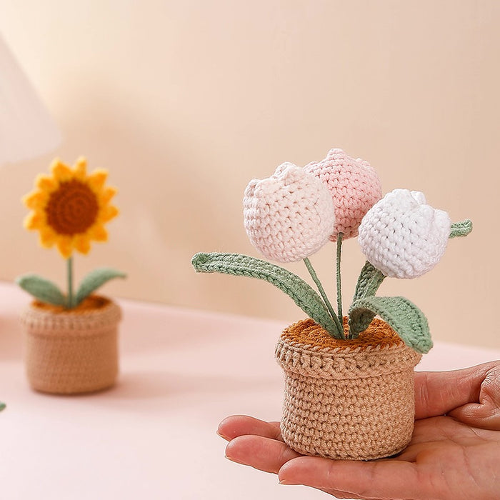 Crochet Flower Potted - Tulips
