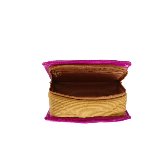 Old Book Pouch / Magenta