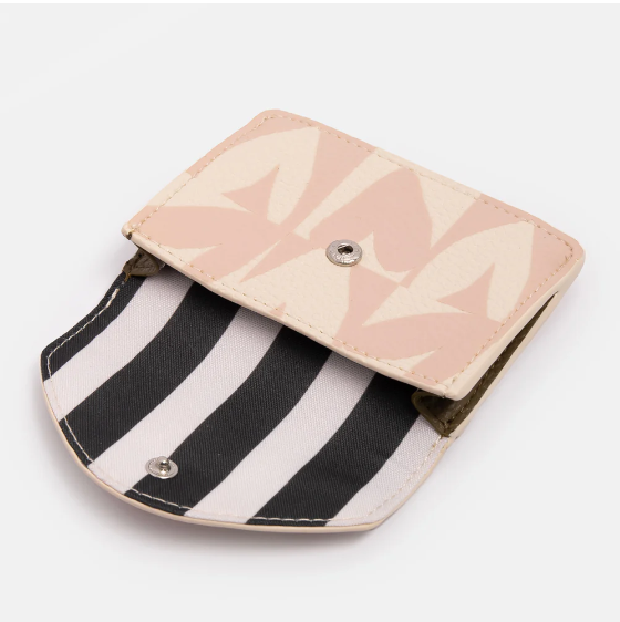 Env Card Holder Check Hearts