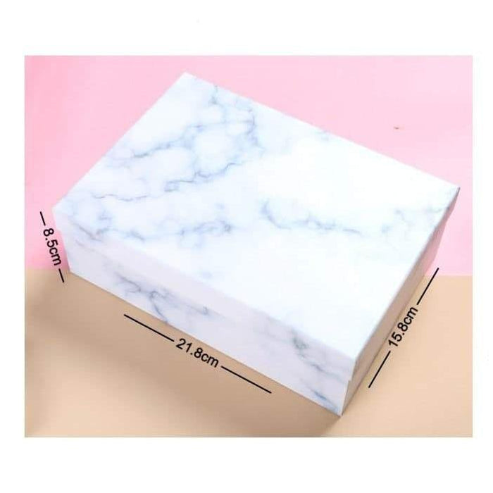 Gift Box Medium - Classic Marble